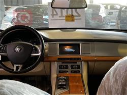 جاكوار XF